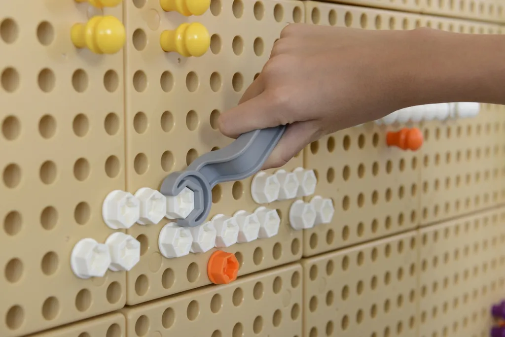 Jeu d'outils Masterkidz 8 pièces : fixez vos modules STEM sans difficulté - 11