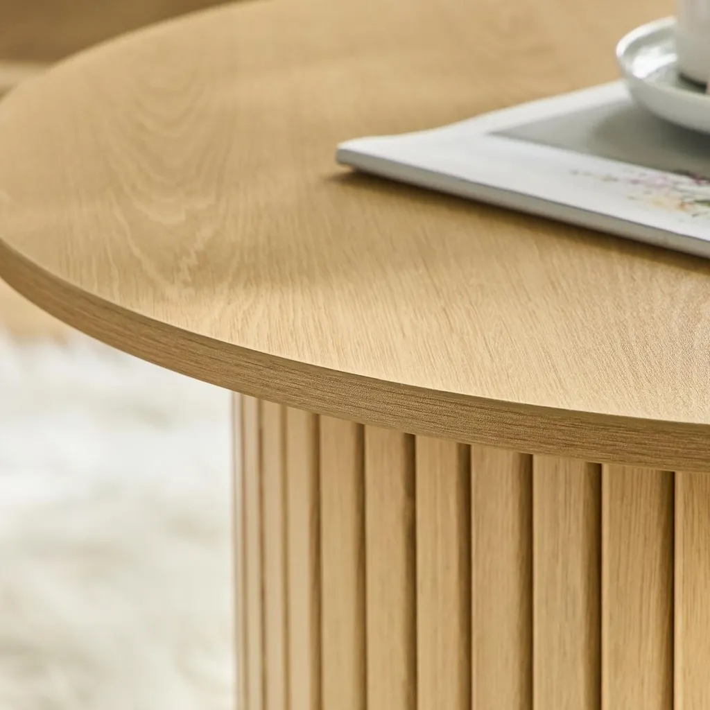 Table basse ronde bois ELIE : le meuble idéal pour un salon convivial