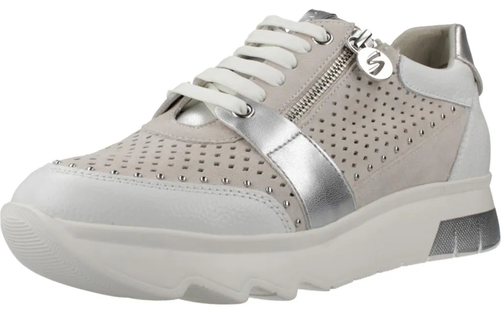 Baskets Femme en Cuir Beige Stonefly Spock 47 Zip Sue Confortables