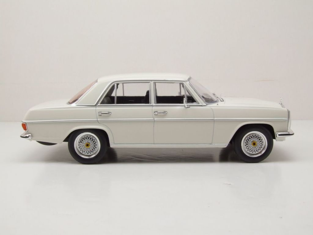 Mercedes 220 D (W115) 1968 – Model Car Group 1/18 (blanche, Métal, Collection)