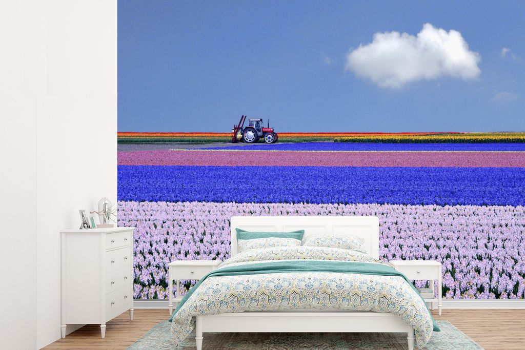 MuchoWow Fototapete für Wohnzimmer oder Schlafzimmer Wandtapete Vinyl Motivtapete Tulpenfeld - 330x240 cm - Vinyltapete