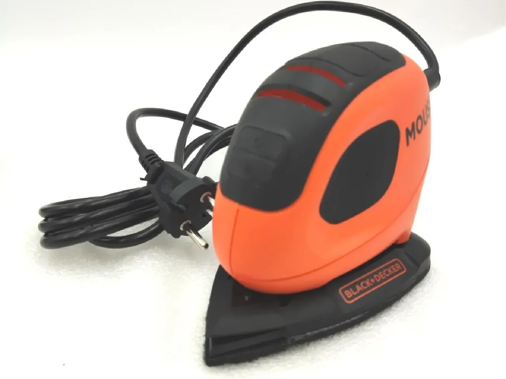 Ponceuse Mouse Black+Decker BEW230BCA compacte 55W pour angles et bordures - 6