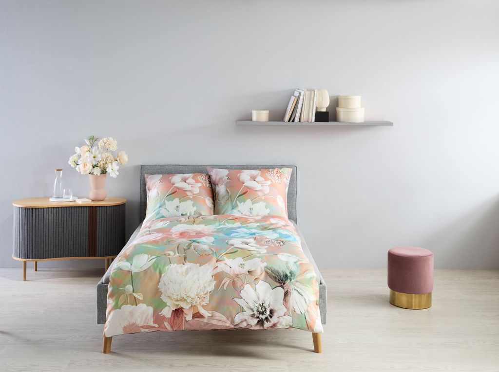 Fleuresse Mako-Satin Bettwäsche 155x220 Blüten Schmetterling terra beige 115053-9