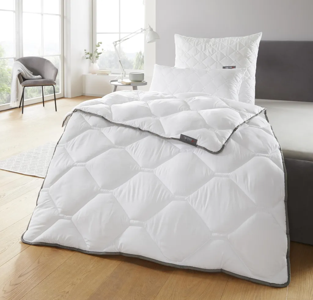 Couette Hypoallergénique Badenia Micro Mono 155x220 cm Lavable en Machine