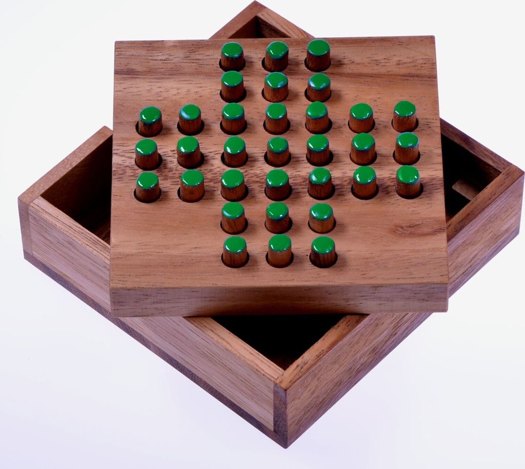 Solitär S – grüne Stecker - Das kleine Knobelspiel mit Suchtfaktor – kompakt, clever, einfach genial!