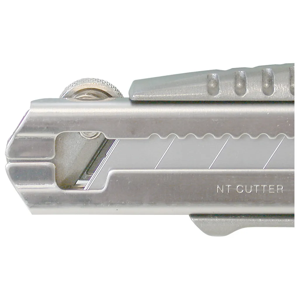 Couteau de sécurité NT L-2000RP en métal pour découpes intensives 18 mm - 11