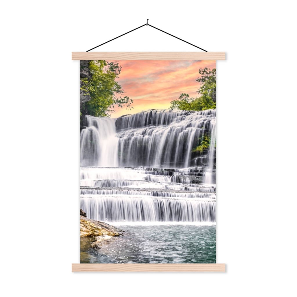 MuchoWow Textilposter Wasserfall - Wasser - Steine - Pflanzen - Natur 120x180 cm mit holzfarbenen Rahmen - Textil-Plakat