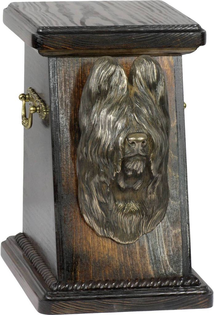 Briard, Berger de Brie eine Ascheurne für Hunde, eine elegante Urne mit einer Statue, eine Gedenkurne mit dem Porträt eines Hundes von der Marke ...
