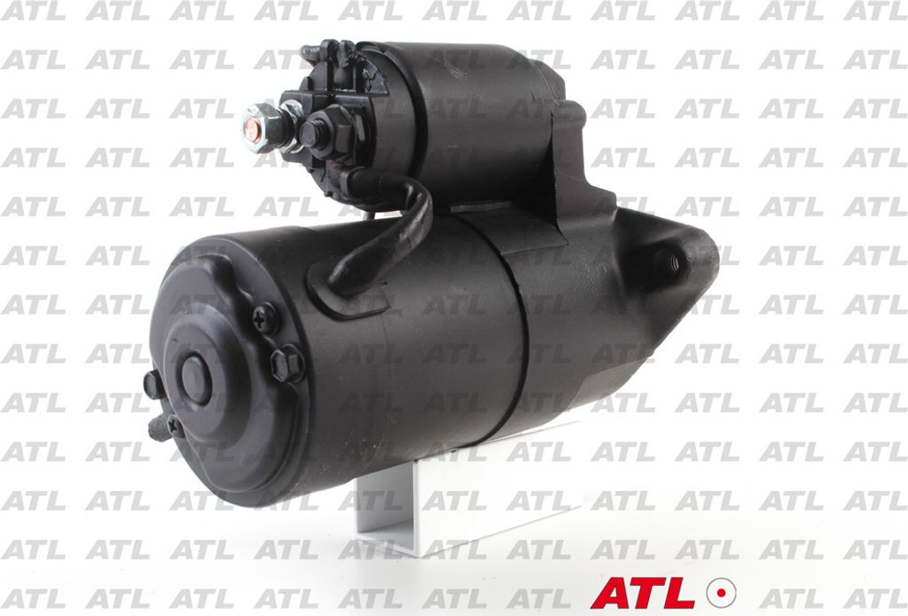 Anlasser Starter Ersatzteil mit 12 Volt und 1,2 Kilowatt Leistung