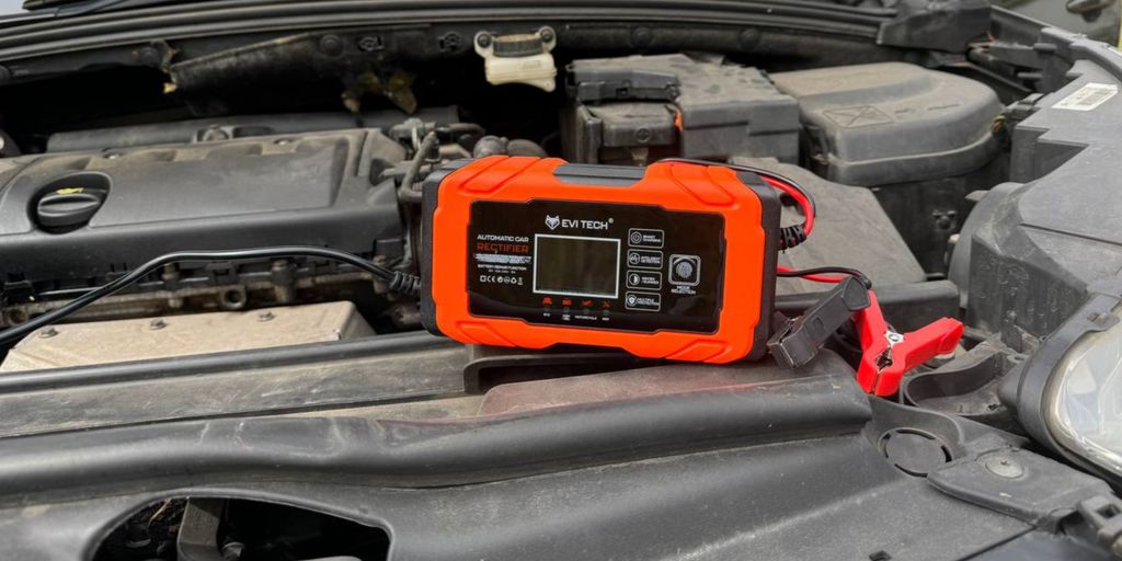 Automatický nabíječ autobaterií 12V 24V s funkcí OPRAVY Obrázek produktu 11