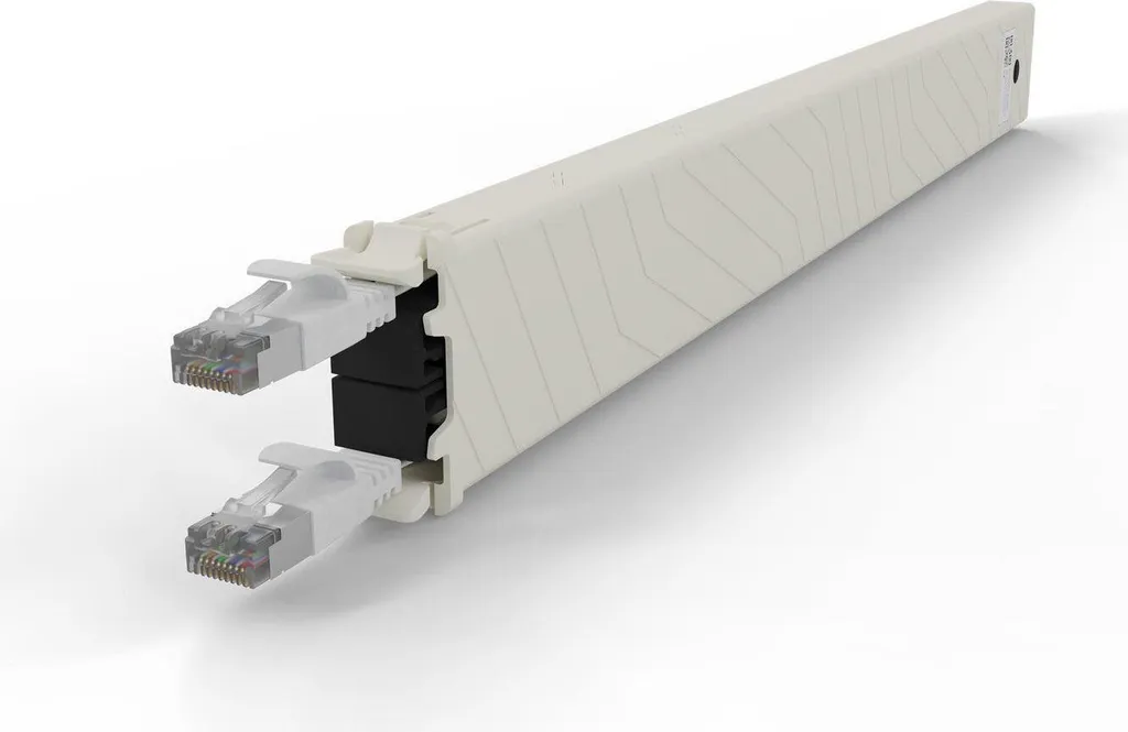 Fini les nœuds réseau avec la Cassette PATCHBOX 8RU STP White Blindée