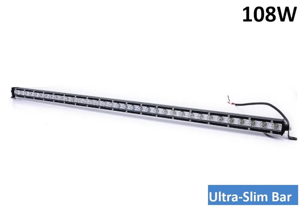 Projecteur LED voiture et 4x4, rampe lumineuse 97cm fine de 108W