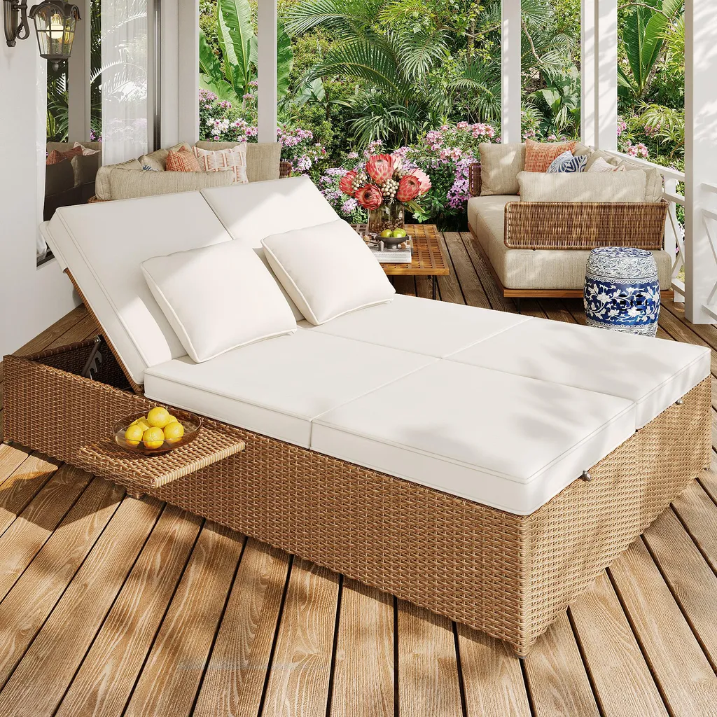 Canapé de jardin pour balcon étroit : salon 2 places en rotin blanc