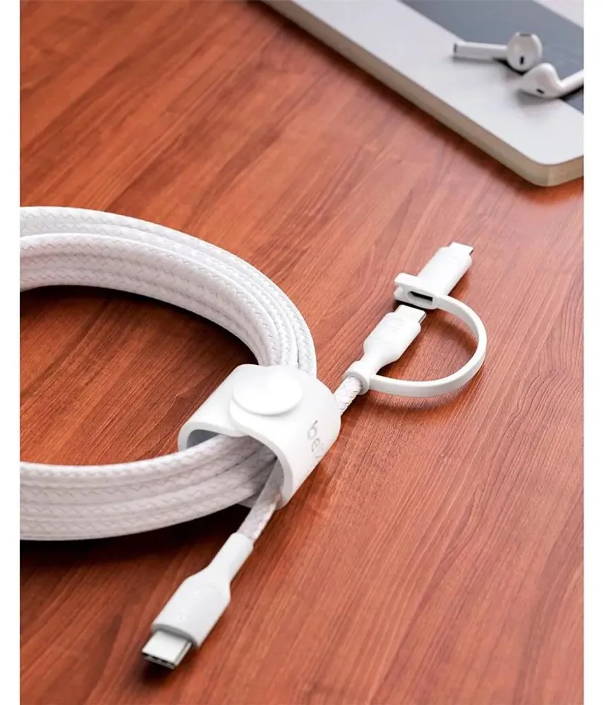 Câble Belkin BoostCharge Pro USB-C vers Lightning et USB-C Blanc 1,5m - 19