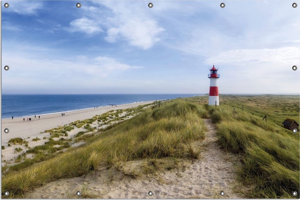 Wallario Outdoor-Poster für Garten oder Balkon, Motiv Am Strand von Sylt Leuchtturm auf der Düne Panorama, in ca. 120 x 180 cm