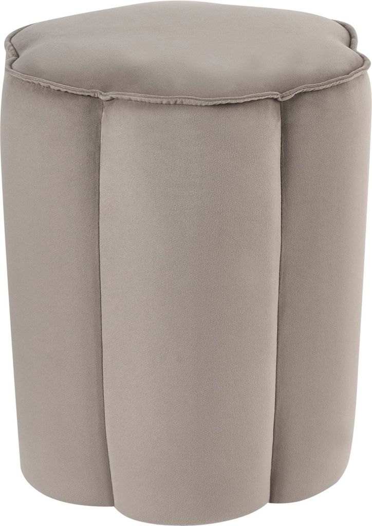 BELIANI Pouf Taupe Stoffbezug Samt Blumenform 39 x 39 x 45 cm Modern Wohnzimmer Schlafzimmer Ausstattung Deko Polsterhocker Sitzhocker Fußhocker