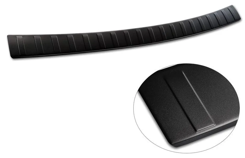 Évitez les Rayures de Coffre sur Ford Tourneo Connect 2022+ Inox Noir