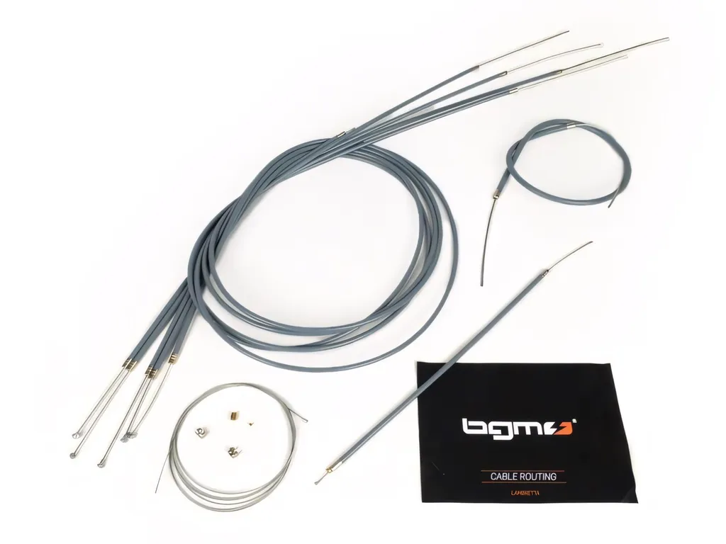 Set di treni BGM coprimozzo originale in PE per Lambretta LI, LIS, SX, TV (serie 2-3)