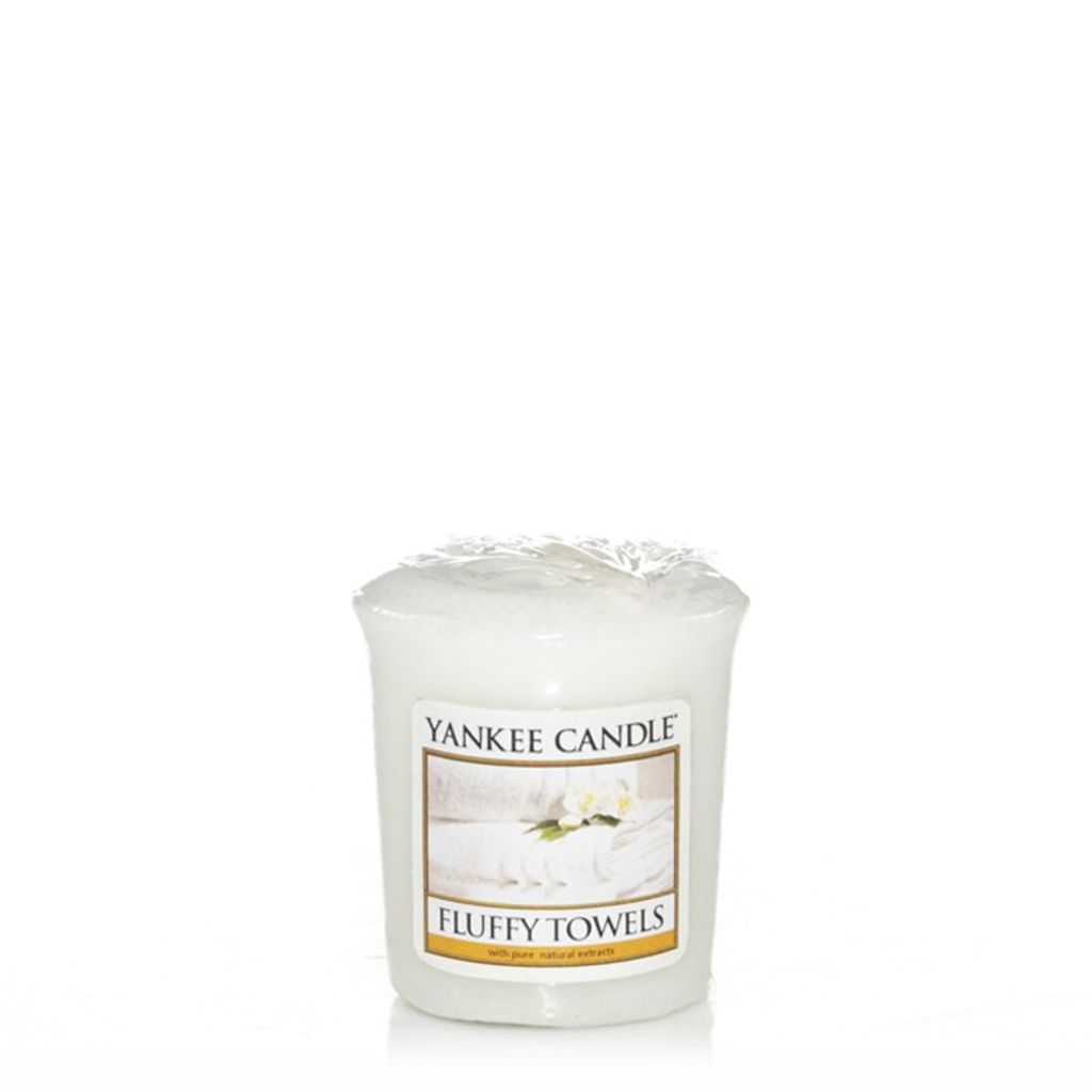 YANKEE CANDLE Kerze - Flauschige Handtücher™ Produktbild 