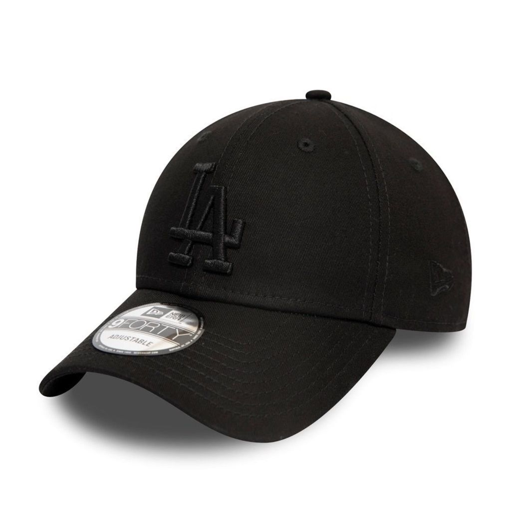 A black New Era LA Dodgers baseball cap is shown against a white background.