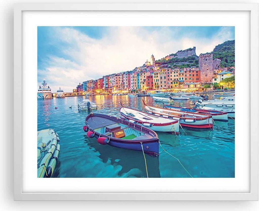 Gerahmtes Poster - Weißer Rahmen - Porto Boote die Farben - 50x40 cm - Wand Bild - Wanddeko - Wandbilder - Kunstposter - Wandposter - Bilderrahmen...
