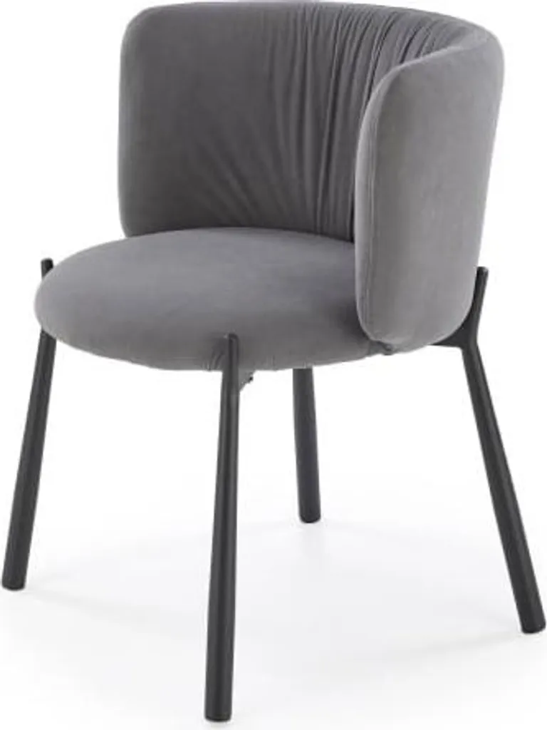 Chaise en frêne K531 : Assise robuste et design scandinave épuré