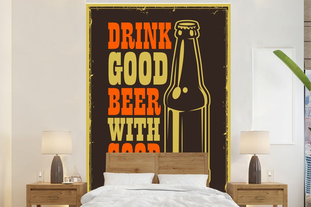 MuchoWow Fototapete für Wohnzimmer oder Schlafzimmer Wandtapete Vinyl Motivtapete Zitate - Vintage - 'Trinke gutes Bier mit guten Freunden' - Sp...