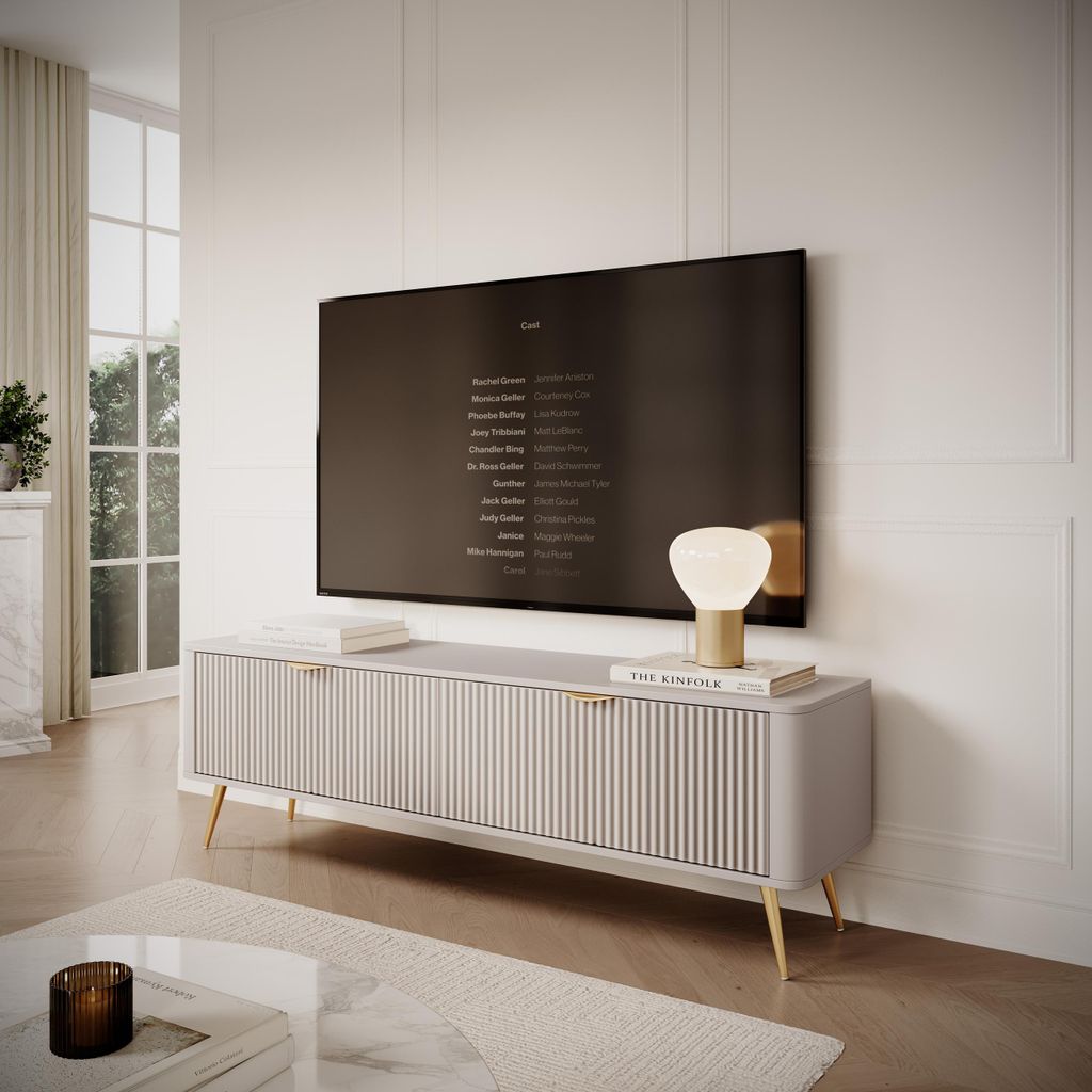 LATTE TV-Schrank 163,2 cm mit 2 Türen, beiger TV-Schrank für Wohnzimmer und Zimmer, moderne niedrige Kommode mit geriffelten Fronten, Farbe: Beige