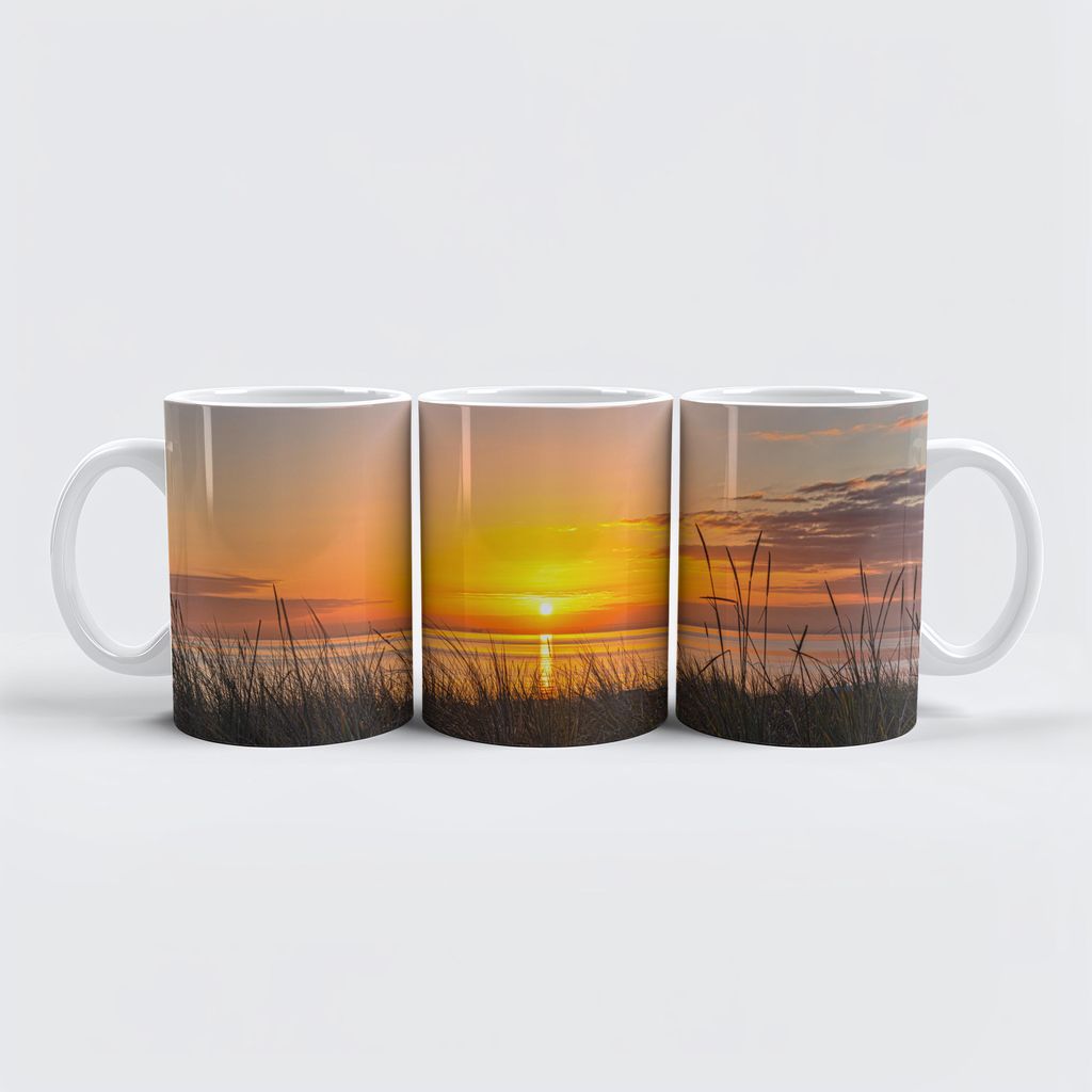 raxxa Premium-Tasse "Früh morgens am Ostseestrand"