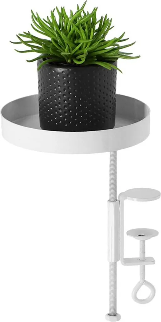 Porte-fenêtre ronde noire étanche pour stopper le froid et le bruit