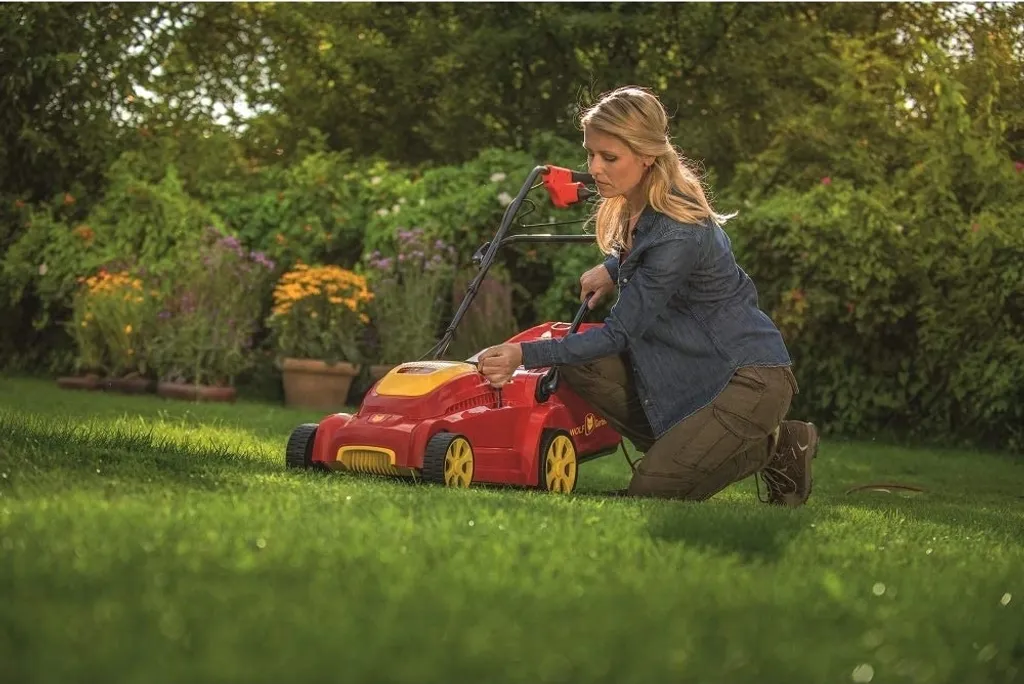 Tondeuse à gazon électrique 34cm WOLF-Garten A 340 E 1400 Watts - 14
