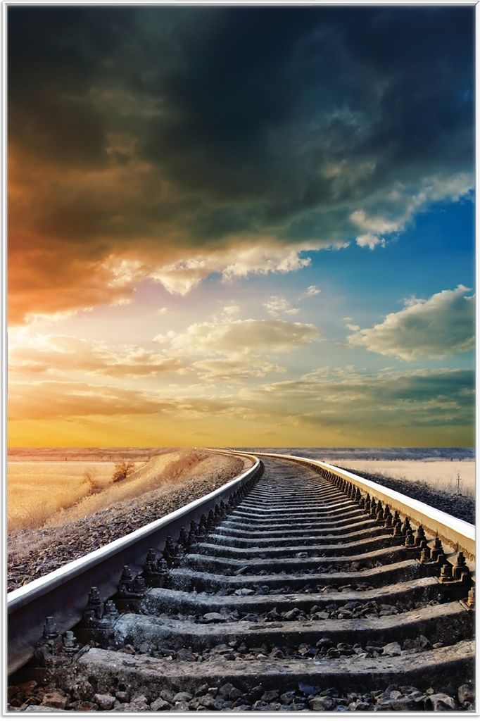 Wallario Wandbild Bahnschienen ins Ungewisse, Größe: 61 x 91,50 cm, Poster mit weißem Aluminiumrahmen