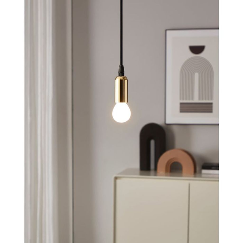 EGLO 110046, 4 W, 40 W, E14, 470 lm, Warmweiß Produktbild 