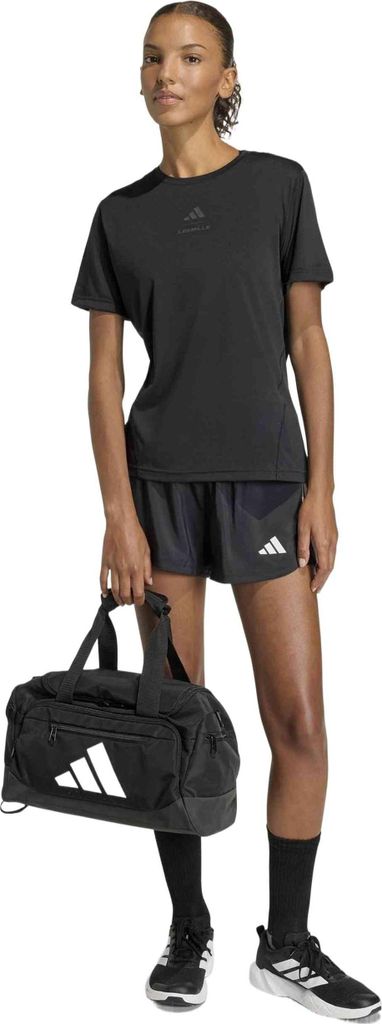 Shorts Adidas KD9742 für Damen