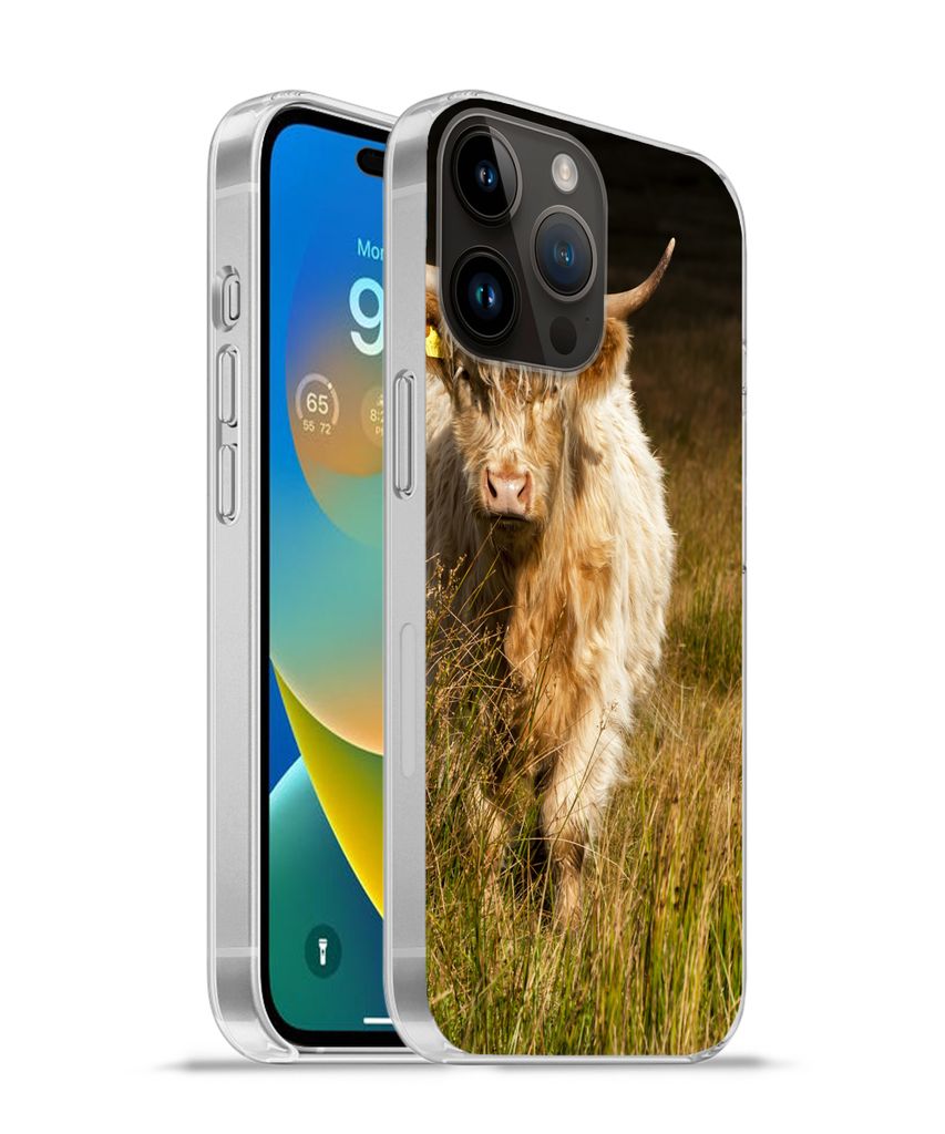 MuchoWow Handyhülle Schutzhülle Hülle für Apple iPhone 14 Pro Max Schottische Highlander - Licht - Gras - Tiere Silikon Softcase Handy Hülle...