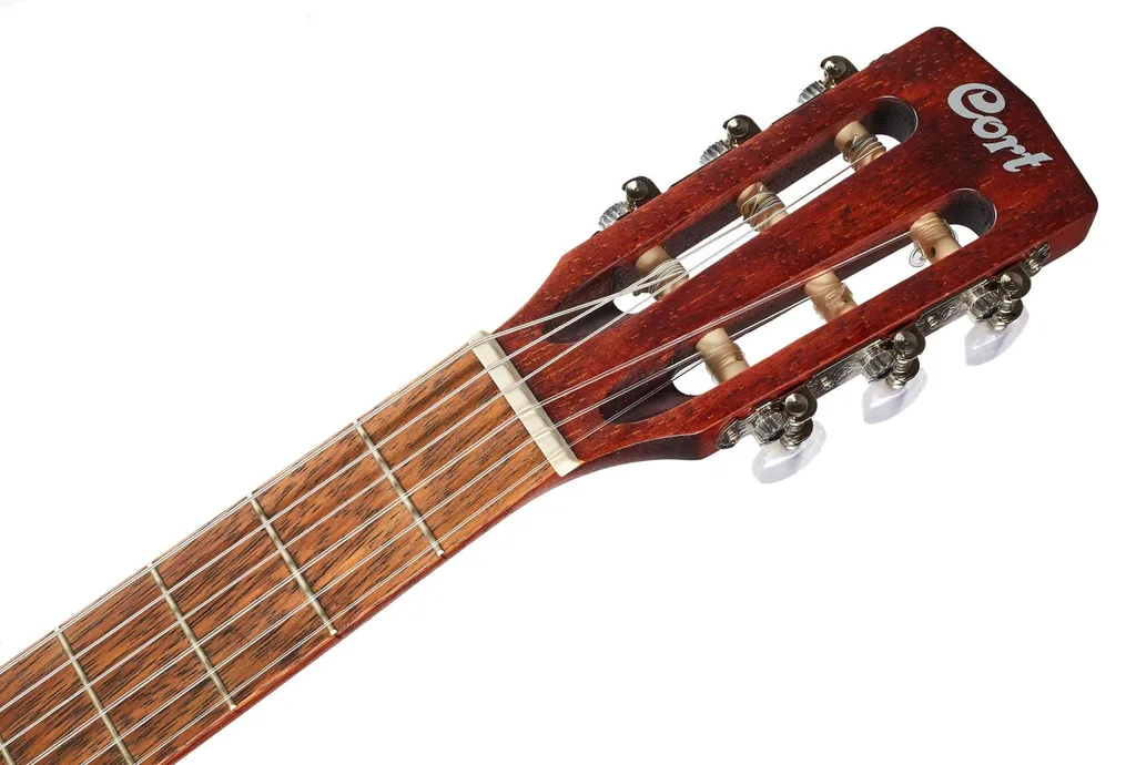 Cort CEC-1 Guitare Classique Électro-Acoustique Slim à Pan Coupé