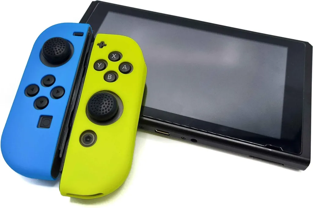 Cover Silicone Switch Azzurro Giallo: Protezione e Stile Joy-Con