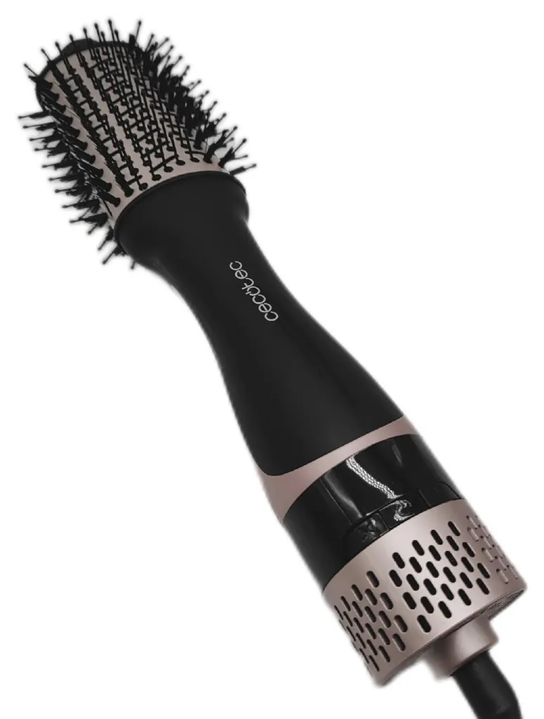 Réussir son brushing avec la brosse Cecotec CeramicCare Unique Touch - 12