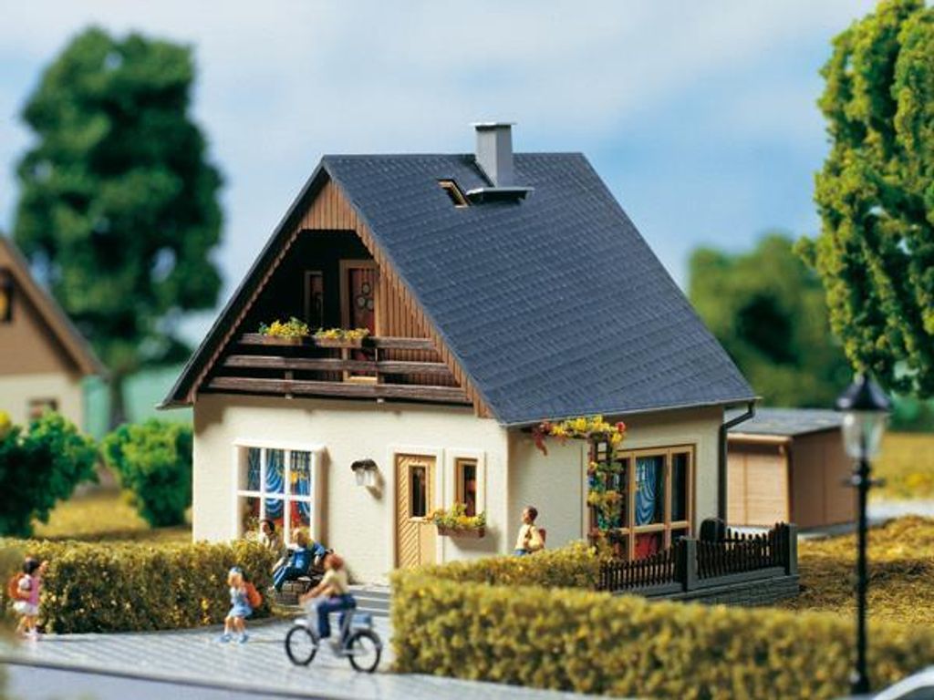 Auhagen 11378, HO (1:87), Mehrfarbig
