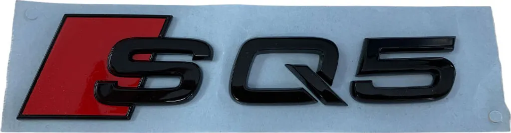 Emblème Audi Q5 Noir pour Personnalisation Extérieure Style Black Edition