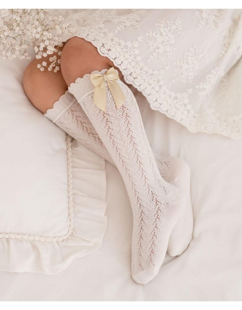 Durchbrochene Kinderkniestrümpfe Milena mit Schleife beige Produktbild 