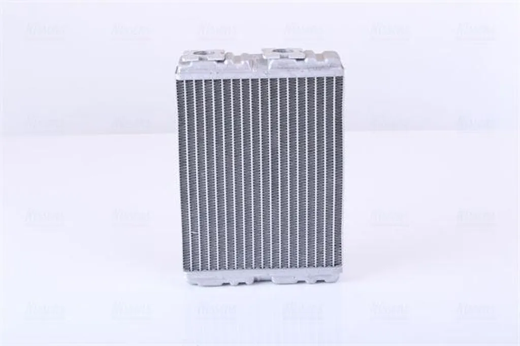 Réparer Fuite Chauffage avec le Radiateur NISSENS 72050 pour Mitsubishi