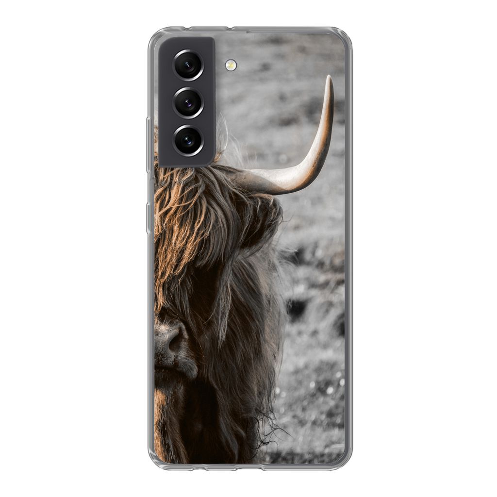 MuchoWow Handyhülle Schutzhülle Hülle für Samsung Galaxy S21 FE Schottische Highlander - Kühe - Natur Silikon Softcase Handy Hülle - Mobilt...