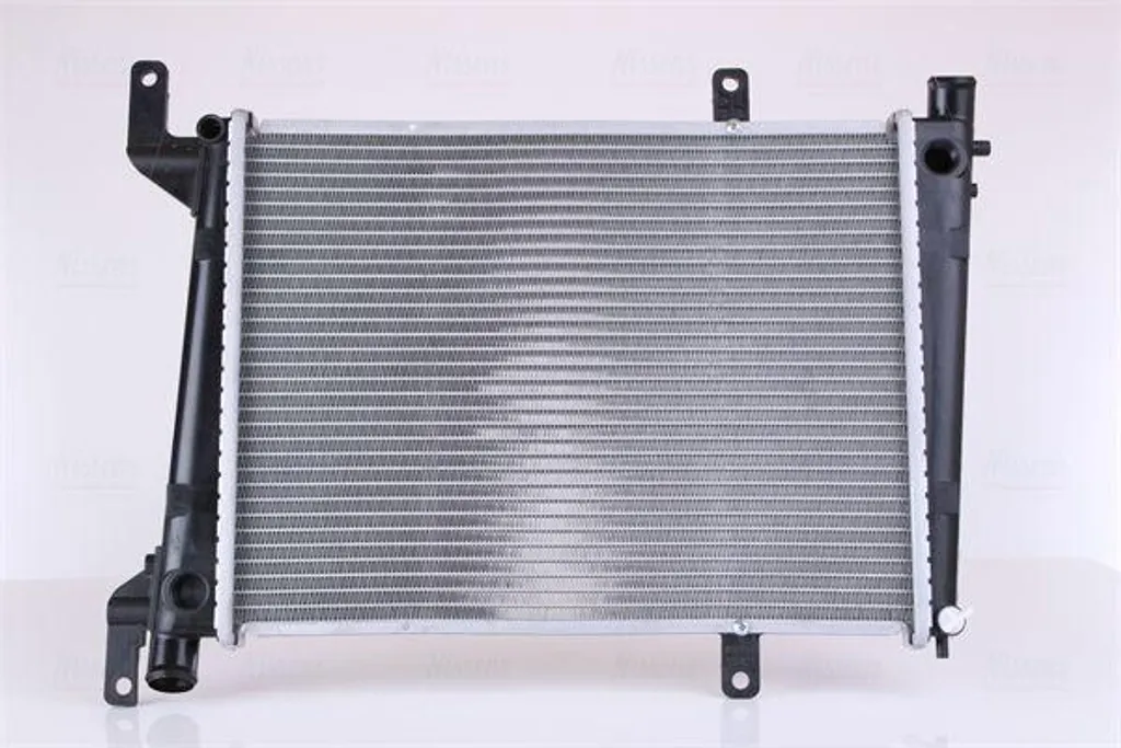 Radiateur Moteur NISSENS 65561A : Solution Anti-Surchauffe S40 V40