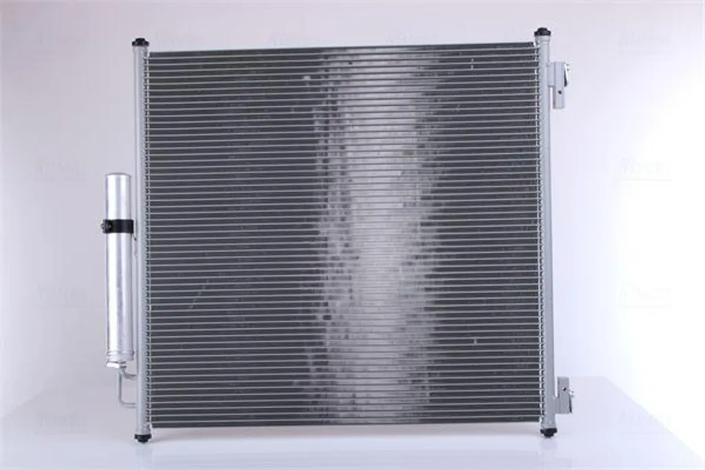 Condenseur Alu Nissens 940408 avec Technologie OE LR034503 Haute Qualité