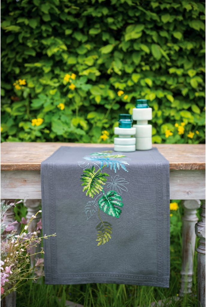 Vervaco Tischläufer Kreuzstich Set "Botanische Blätter", Stickbild vorgezeichnet, 40x100cm