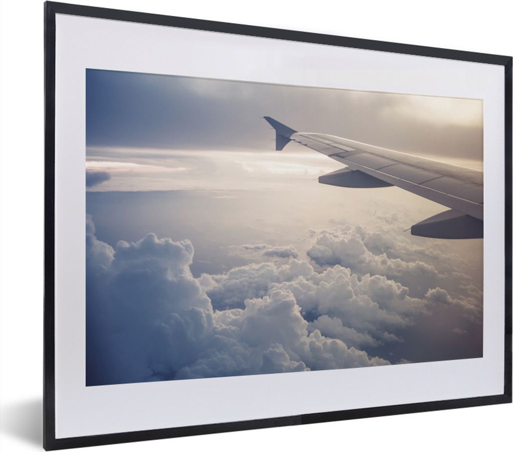 MuchoWow MuchoWow Gerahmtes Poster Der blaue Himmel aus einem Flugzeug 40x30 cm - Poster mit zchwarzem Bilderrahmen - Bilderrahmen - Poster im ...