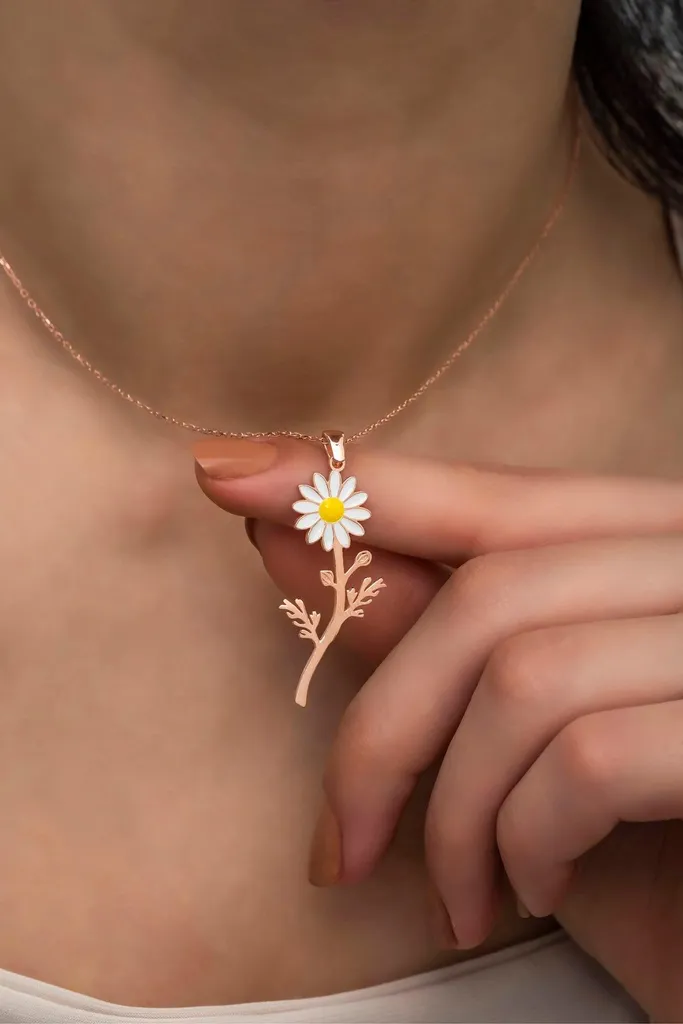 Collier marguerite argent et rose : le cadeau idéal pour anniversaire - 2