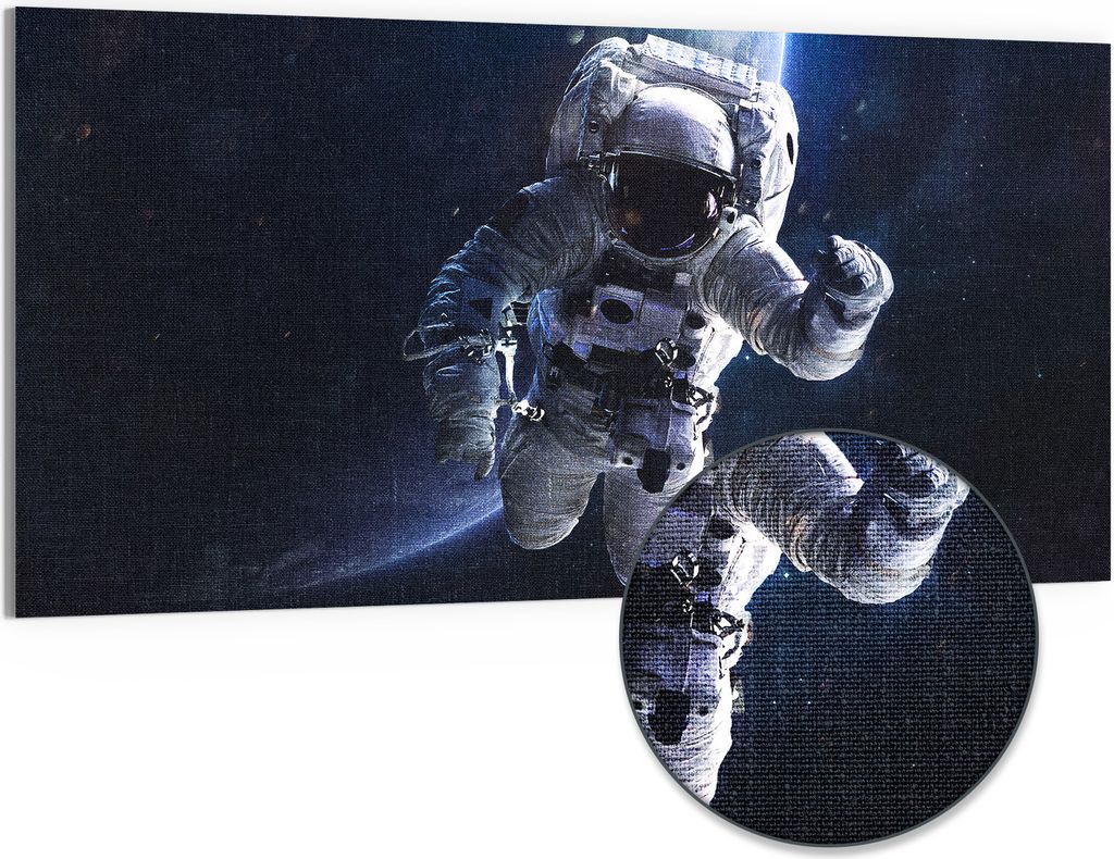 DEQORI Hybrid Leinwand Bild 100x50 cm 'Schwebender Kosmonaut' Wandbild Glas flach modern