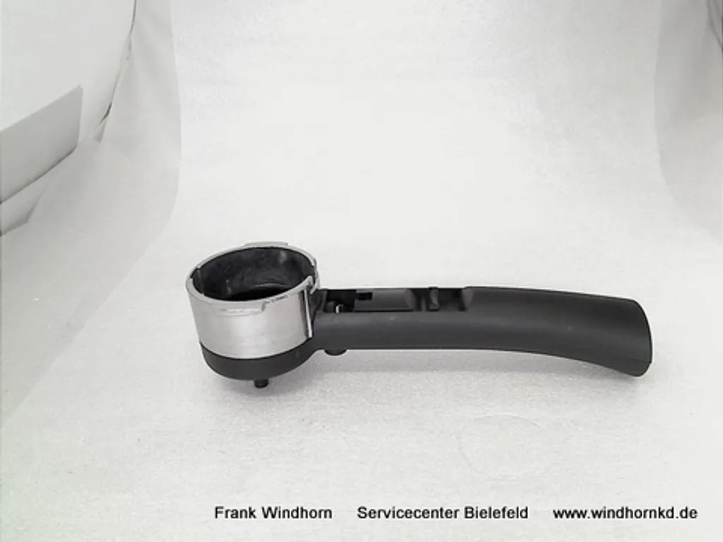 Porte-filtre DeLonghi 7332173100 en acier robuste pour café sans fuite